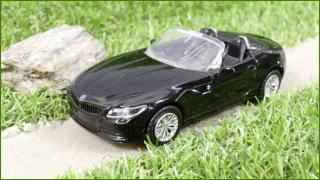 Model Autíčka Rastar 1:43 - BMW Z4 - chybí pravé přední světlo