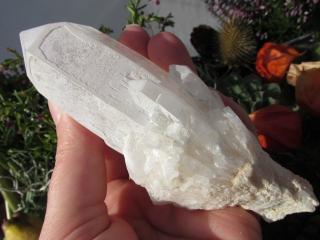 Chrámový krystal Křišťálová drúza, 194 gr (křišťál, drůza, surový)