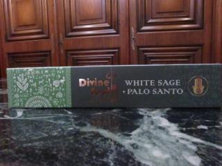 Luxusní tyčinky Bílá šalvěj  Palo Santo - Divine Soul (vonné tyčinky Divine Soul White Sage  Palo Santo 15gr)