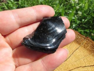 Surový Obsidián černý, 15gr (obsidián surový)