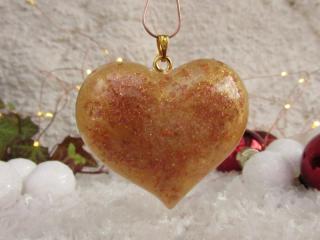 Vánoční orgonitové srdíčko - zlatě zářivé (Vánoční orgonit, zlaté srdce, orgonitové srdce)