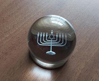 3D Židovksý svícen v kouli 100 mm (Chanukový svícen)