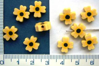 FIMO,9mm, žlutá kytička, 1ks (FIMO korálky, cena je uvedena za 1ks.)