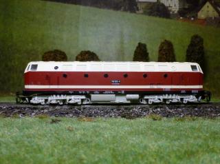 Dieselová lokomotiva BR 119 DR
