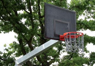 Nerozbitná konstrukce SAM, přesah 1,25m (Basketbalová konstrukce s vysokou odolností proti vandalismu )