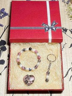 Luxusní dárkový box s rodonitem a pravými perlami (Klid, vyrovnanost, láska)