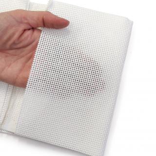 Vyšívací tkanina - různé druhy - bílá, díl 50x70cm Kanava č.4 - 41 oček na 10cm