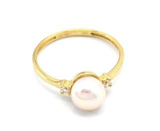 BB Goldinvestic  Zlatý prsten s perlou a zirkony 1,45g N4966-585/1000