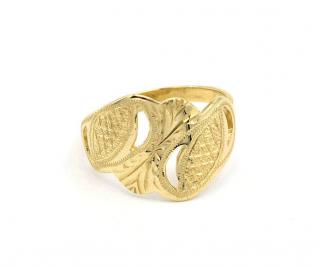 BB Goldinvestic  Zlatý prsten vlnkový s rytím 2,62g N4185-585/1000