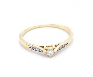 BB Goldinvestic  Zlatý zásnubní prsten se srdcem a zirkony 1,40g  N4740-585/1000