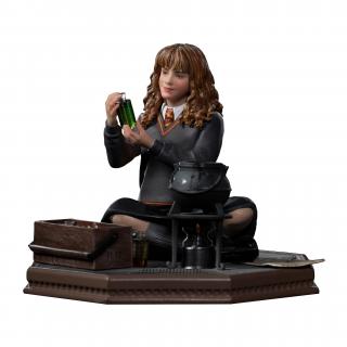Harry Potter Art Scale - soška - Hermione Granger Polyjuice