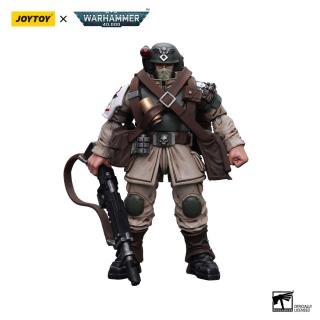 Warhammer 40k - akční figurka - Astra Militarum Cadian Command Squad Veteran with Medi-pack