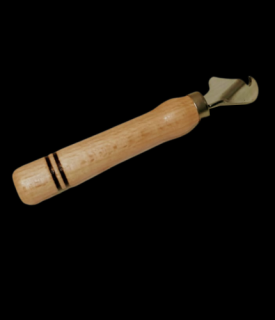 Otvírák na konzervy nerez / dřevo (Nerezový otvírák na konzervy s dřevěnou rukojetí)