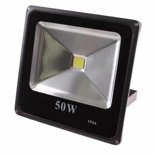 LED REFLEKTOR 50 W, IP 66 (Venkovní PIR LED reflektor o výkonu 50 W, krytí IP 66.)