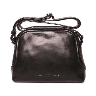 Luxusní tmavěčerná kožená crossbody kabelka Gianni Conti 257