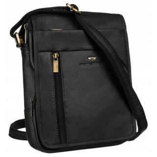 Středně velká černá kožená crossbody taška Peterson no. 5747
