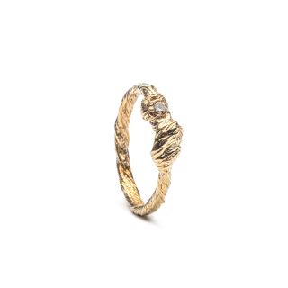 Zásnubní prsten tordovaný ze žlutého zlata od Hany Polívkové 55
