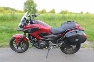 HONDA NC 750 X (Pronájem na týden (bez omezení km))