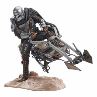 Star Wars: The Mandalorian Premier Collection - soška - Din Djarin on Speeder Bike