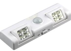 Osvětlení s pohybovým senzorem 8 LED, 3x AA - bílé + dárek MAXY 1ks 4902