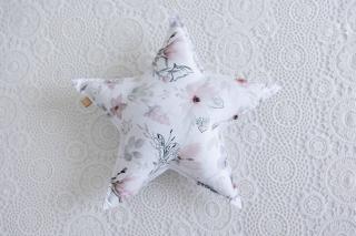 Dekorační polštářek hvězda – Magnolie
