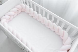 Pletený mantinel do postýlky světle růžový Délka: 300 cm