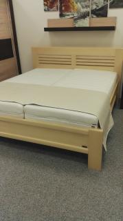 Masivní dřevěná postel VERDON-BP/A28 Barevné provedení: Buk přírodní, Rozměr: 160 x 200 cm