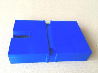 Kryt baterie 12V/12Ah a 12V/15Ah. 3D tisk (náhradní plastový kryt)