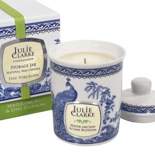 Svíčka Blue Peacock 150g Julie Clarke vůně: Orchidej a Lipový květ