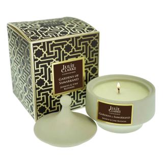 Svíčka Desert Winds - Krémová barva 230g Julie Clarke vůně: GARDENS OF SAMARKAND (Zahrady Samarkandu)
