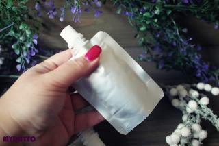 Hedvábná Caressa - náhradní balení - 20 ml (Ideální balení na vyzkoušení, na cesty, lze opakovaně zavřít)