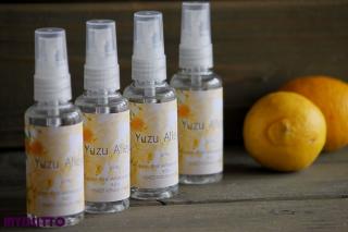 Yuzu Alleys -  osvěžující spray na prádlo 60 ml