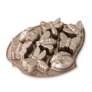 Nordic Ware Broučci a motýlci plát s 8 formičkami zlatá
