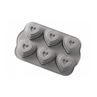 Nordic Ware Forma na 6 vrstvených srdíček Tiered Heart stříbrná 6 x 120 ml