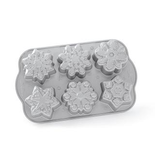 Nordic Ware Forma na mini bábovky Sněhové vločky 6 tvarů 0,7 l stříbrná
