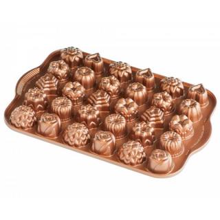 Nordic Ware Minidorty a čokolády plát s 30 formičkami karamelová