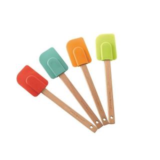 Nordic Ware Set velkých stěrek 4ks