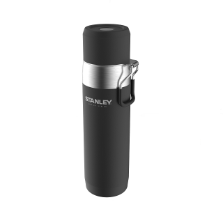 STANLEY Thermoláhev na vodu Master series 650 ml Foundry Black