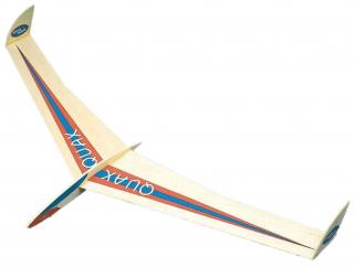 Aero-Naut stavbnice Quax 530 mm (&lt;P&gt;&lt;SPAN style= FONT-SIZE: 12pt &gt;QUAX propracovaná, kvalitní rychlostavebnice kluzáku z balsy od Aero-Naut&lt;/SPAN&gt;&lt;/P&gt;)