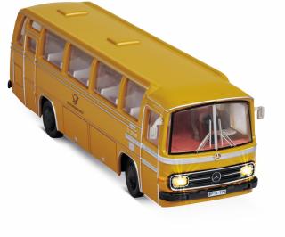 Carson RC auto Mercedes-Benz O 302 Bus Deutsche Post 1:87 žlutá (&lt;P&gt;High-tech licencovaný model Mercedes-Benz&amp;nbsp;O 302 RTR&amp;nbsp;pro železniční kolejiště, plně proporcionální s LED osvětlením a realistickými zvuky&amp;nbsp;v měřítku 1:87.&l