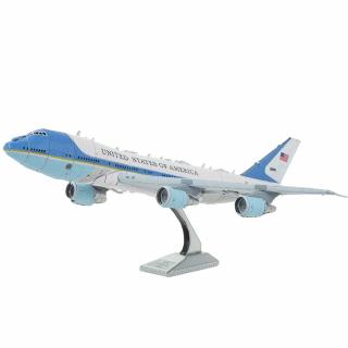 Metal Earth Luxusní ocelová stavebnice Air Force One (&lt;P&gt;&lt;STRONG&gt;Luxusní 3D ocelová stavebnice&amp;nbsp;Air Force One - 39 dílů.&lt;/STRONG&gt; &lt;/P&gt;)