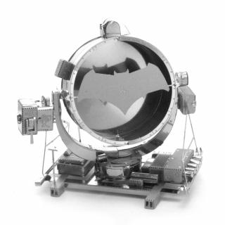 Metal Earth Luxusní ocelová stavebnice Batman vs Superman Bat Signal (&lt;P&gt;Luxusní 3D ocelová stavebnice Batman vs Superman Bat Signal MMS377.&amp;nbsp;2 kovové destičky (11 x&amp;nbsp;11 cm), počet dílů: 62.&lt;BR&gt;&lt;/P&gt;)