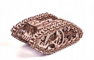 Wood Trick stavebnice Parní tank (&lt;P&gt;3D&amp;nbsp;stavebnice Wood Trick Parní tank. Tento kinetický 3D dřevěný model svým tvarem připomíná Mark 1, první funkční tank vůbec.&amp;nbsp;381 dílů.&lt;/P&gt;)