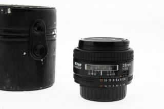 Nikon 28mm f/2.8 AF full-frame