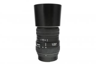 Sigma 55-200mm f/4-5.6 DC – bazarový teleobjektiv pro Nikon F