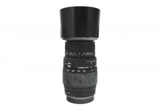 Sigma 70-300mm f/4-5.6 DG Macro pro Canon EF – bazarový teleobjektiv s makro režimem