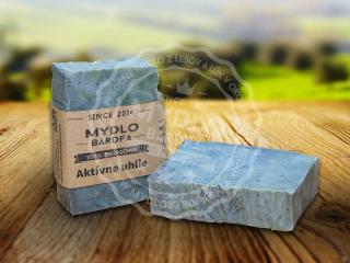 Mýdlo s aktivním uhlím