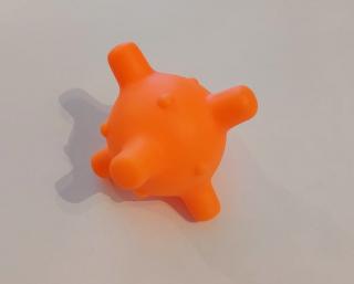 Latexový míč pro psy Barva: oranžový ježek