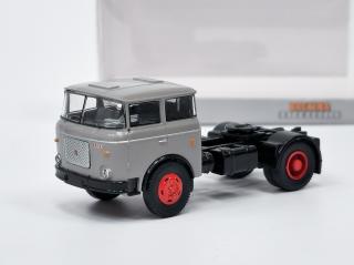 Brekina IFA W 50 towing vehicle (1965) Minol Brekina 1:87