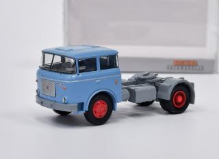 Brekina IFA W 50 towing vehicle (1965) Minol Brekina 1:87
